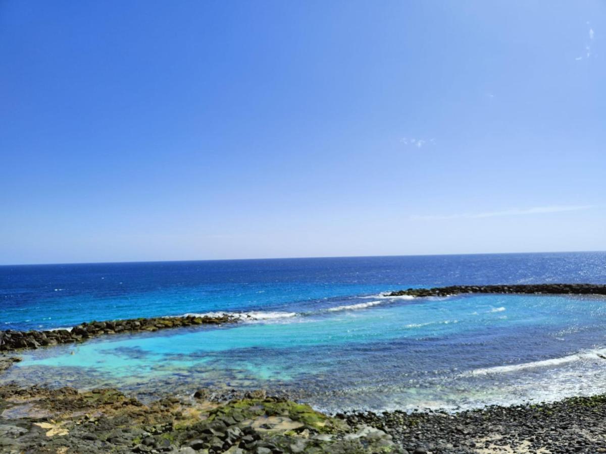 Ailana Suite frente al Mar y con piscina Costa Teguise Exterior foto